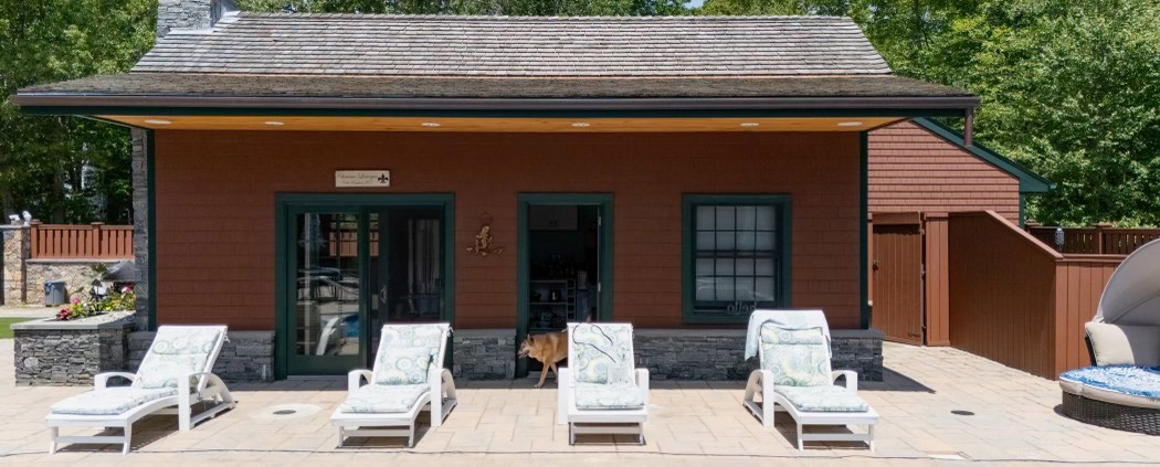 north-kingstown-cabana-pool-area-06